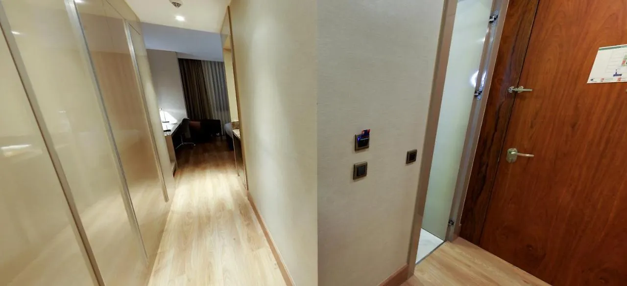 Tryp By Wyndham Istanbul Basin Ekspres Hotel