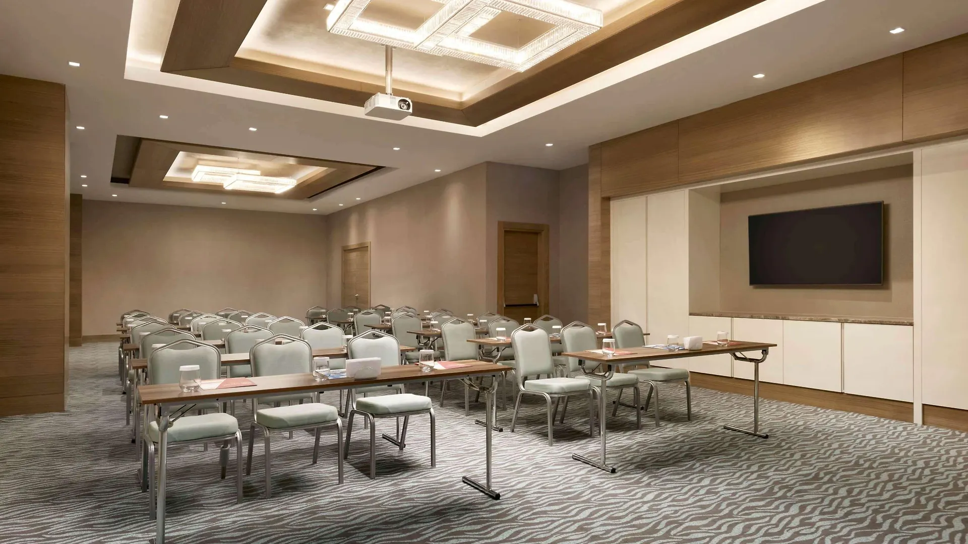 Tryp By Wyndham Istanbul Basin Ekspres Hotel