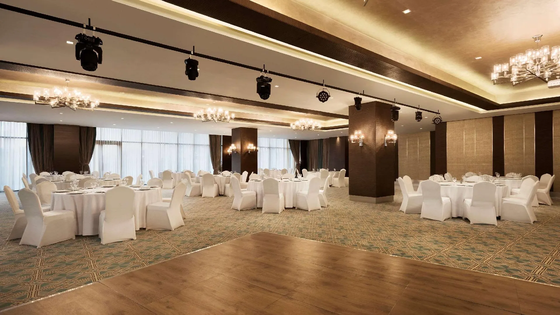 Tryp By Wyndham Istanbul Basin Ekspres Hotel 5*,  Turkey