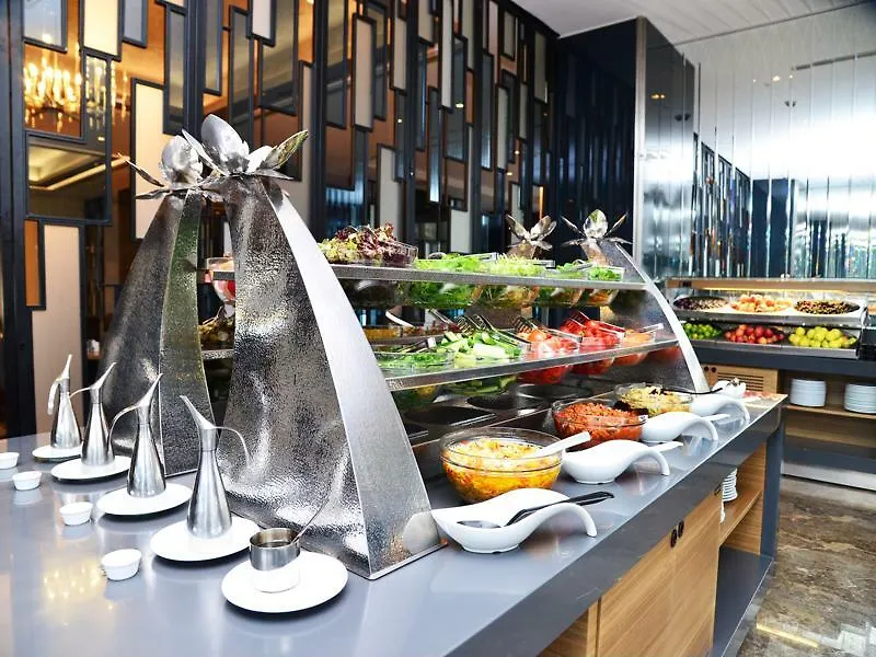 Tryp By Wyndham Istanbul Basin Ekspres Hotel