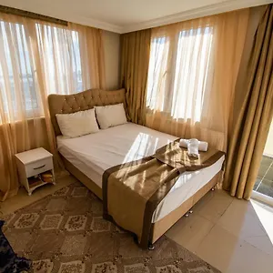 Hotel Ozyurt - Old, Istambul