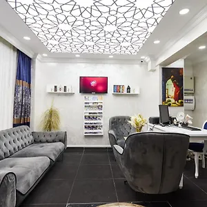 2* Hotel Armar