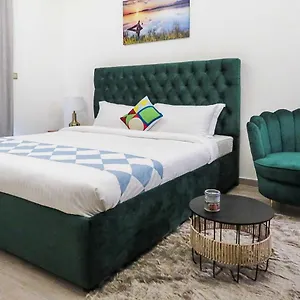 https://oyo-860-home-maya-4-tower-studio-jvt.dubaihotelsoffers.com